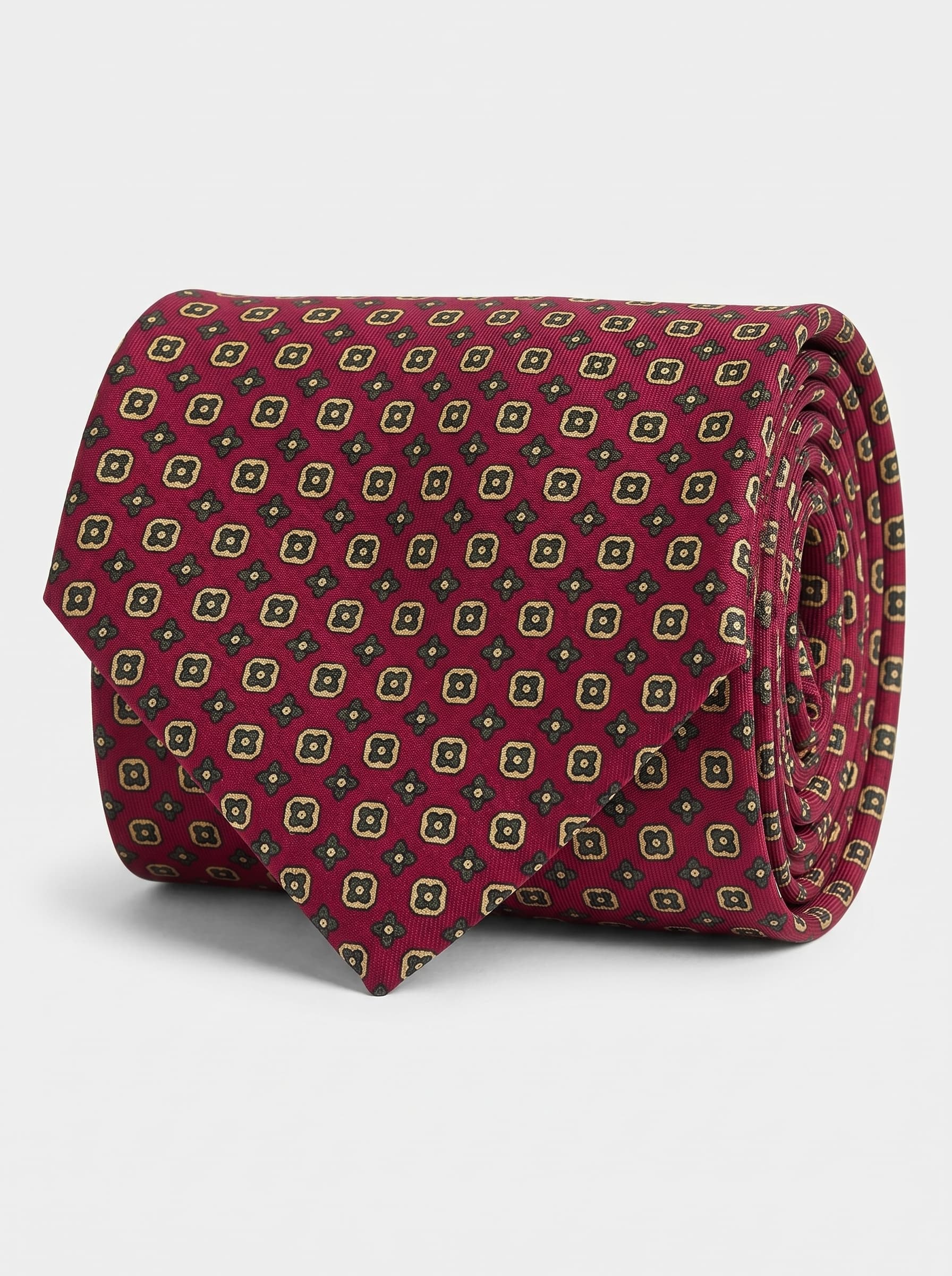 Quatrefoil - Burgundy